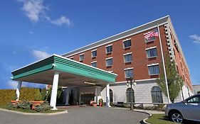 Hampton Inn And Suites Rockville Centre